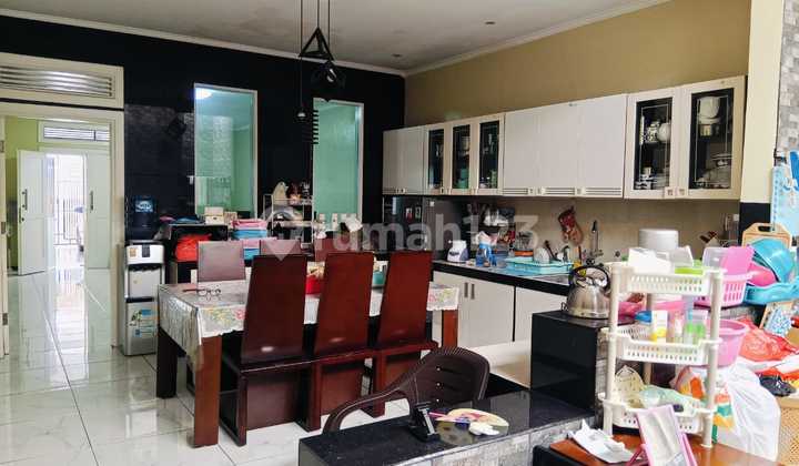 Rumah dengan Lingkungan Yang Nyaman di Taman Rahayu 1 2