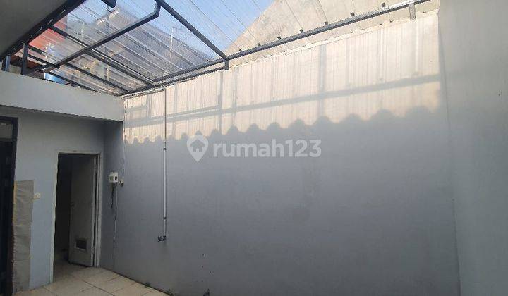 Rumah Minimalis Siap Huni di Taman Kopo Indah 3 2