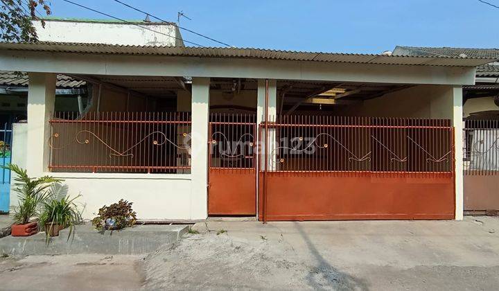 Rumah Semi Furnished Nyaman Dihuni di Taman Rahayu 3 1