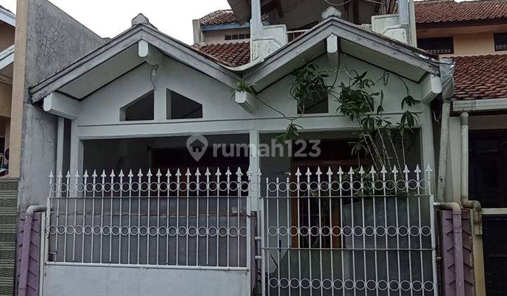 Rumah 2 Lantai Bebas Banjir di Taman Cibaduyut Indah  1