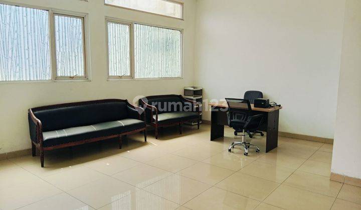 Ruko Untuk Showroom, Lokasi Mainroad di Mohamad Toha 2