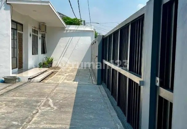 Rumah Bagus Cocok Untuk Gudang di Kopo Permai 2