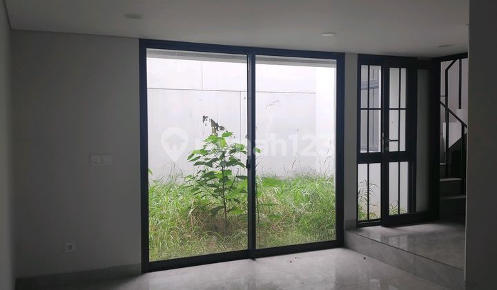 Dijual Bu Rumah Bagus Aether Greenwich 2