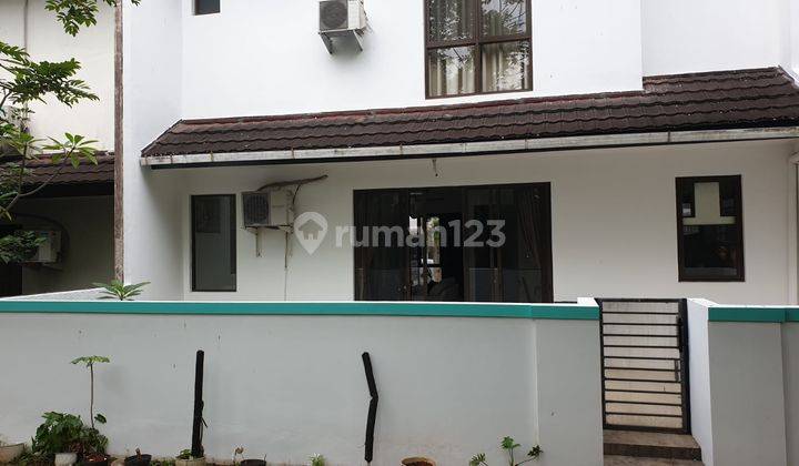 Disewakan Cepat Rumah 2 lantai Cantik Dan Bagus di Foresta City 5