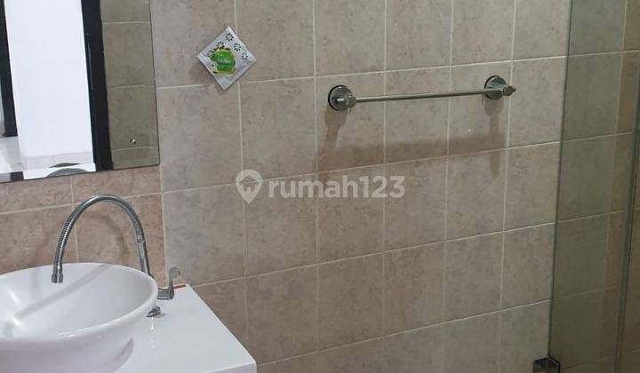 Disewakan Cepat Rumah 2 lantai Cantik Dan Bagus di Foresta City 24