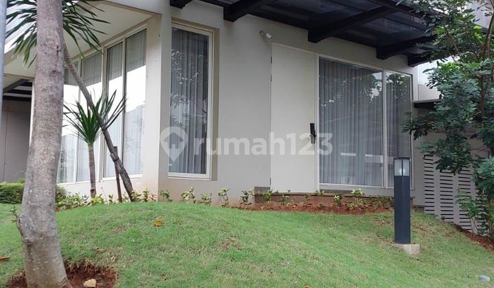 Affordable Mozart House in Simphonia, 2 Floors, Good Condition, South Facing. 2