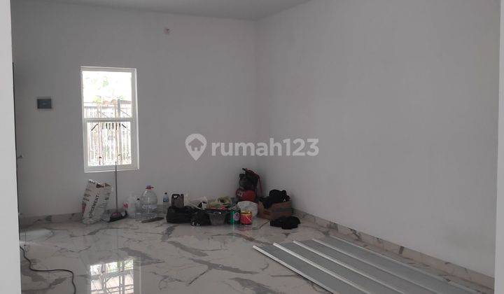 Jual Rumah Baru 2 Lantai Shm Sektor 1c Gading Serpong 2