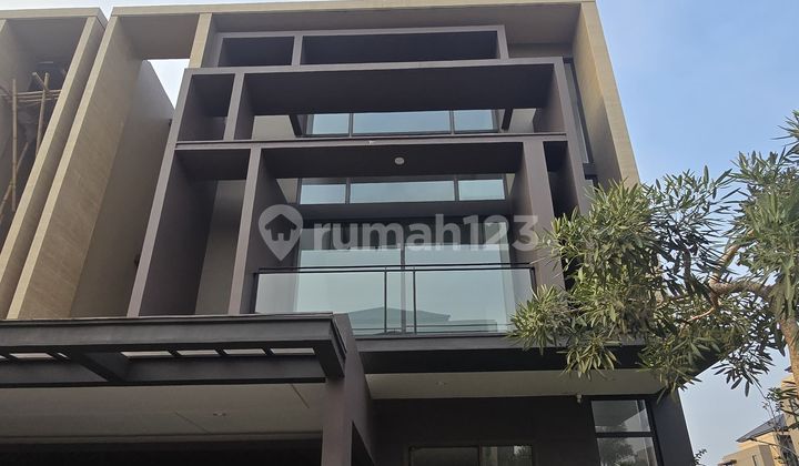 Disewakan Rumah Kanade Hoek Bagus Zora Bsd City