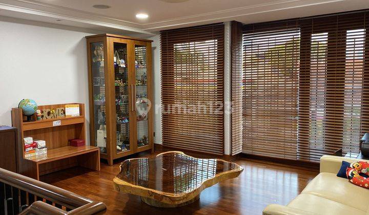 Rumah Luxury 3 Lantai Didanau Poso, Jakarta Pusat Dewi0014  2