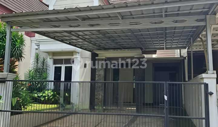 Rumah Hadap Selatan di Bukit Golf Riverside Cibubur Siap Huni Halaman Luas 1