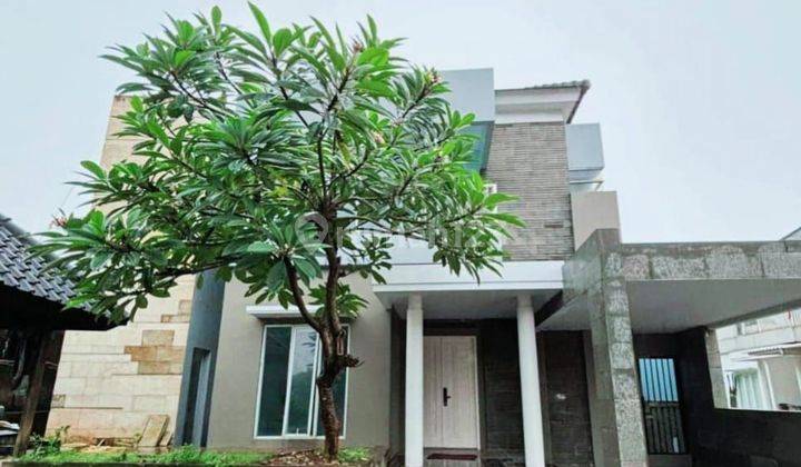 Rumah 2 Lantai Dengan Kolam Renang Villa Mutiara Cibubur  2