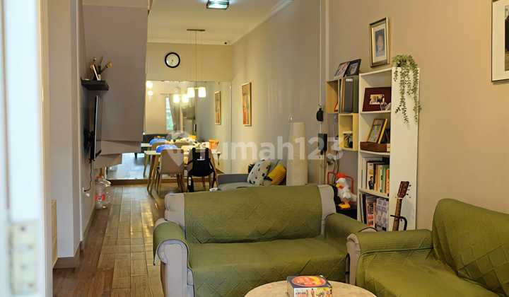 Rumah Murah Sudah Renovasi di Legenda Wisata Siap Huni