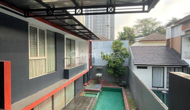 Rumah Mewah 3 Lantai Kolam Renang Pribadi Mahogany Residence Cibubur 1