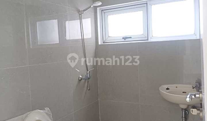 Rumah 2 Lantai Cluster Favorit Kota Wisata Cibubur