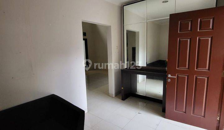 Rumah 2 Lantai Raffles Hills Cibubur 2