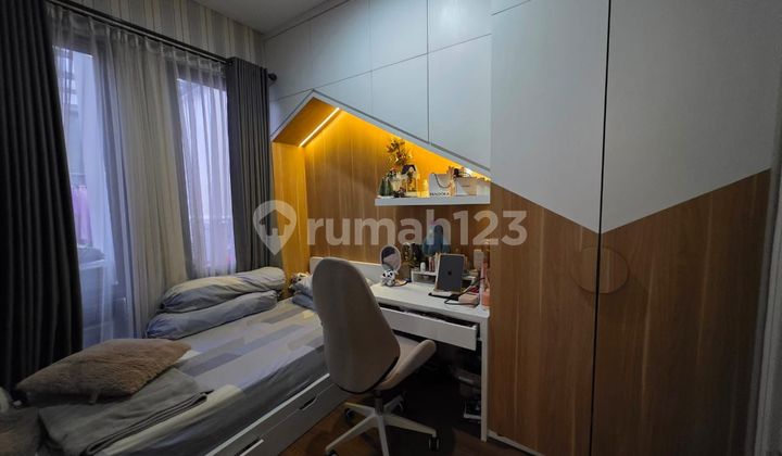 Two-Story House in Podomoro Golf Vie Cimanggis Furnished 2