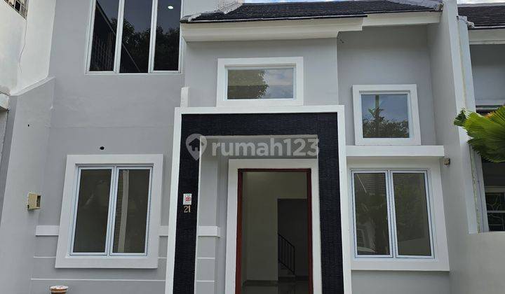 Rumah 2 Lantai Siap Huni Kota Wisata Cibubur 1