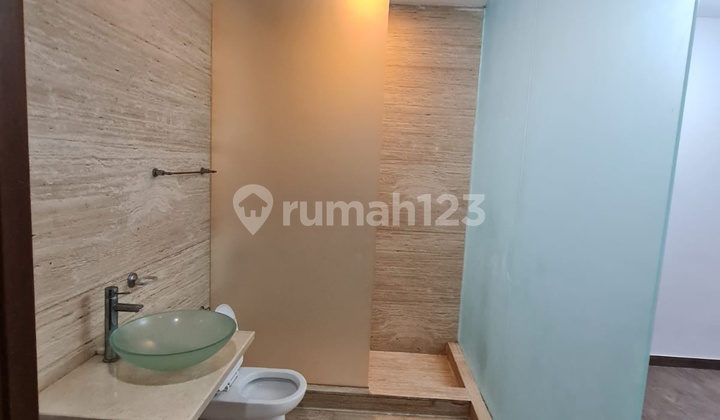 Dijual Disewakan Rumah Hoek 2 lT Di Grisenda 14