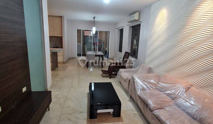 Dijual Disewakan Rumah Hoek 2 lT Di Grisenda 16