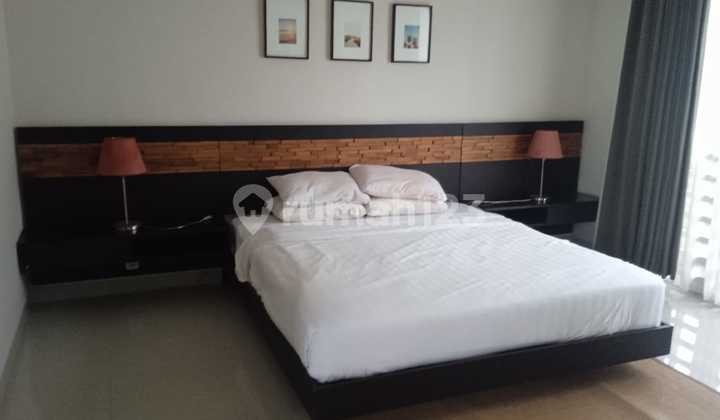 Villa 3 bedrooms available to rent in Kerobokan Semer 6
