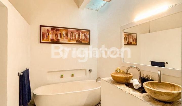 Spacious 2 Bedrooms Villa In Oberoi Seminyak Bali 2