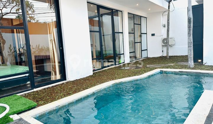 2 Bedrooms Villa In Semer Kerobokan Bali