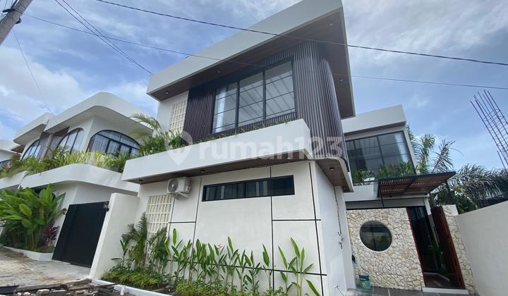 Tropical Modern Villa In Prime Area Pererenan Canggu Bali