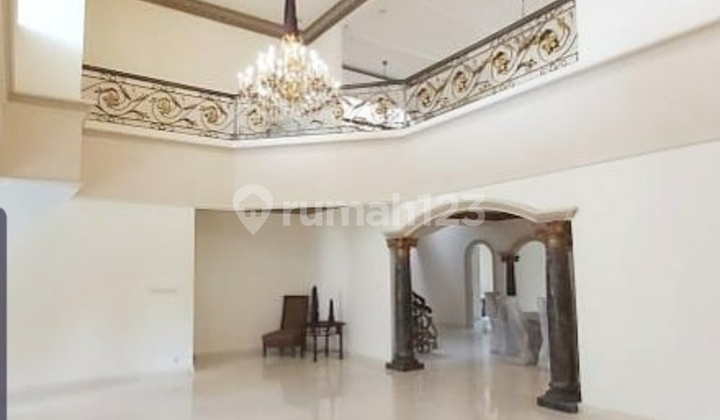 Di jual rumah mewah modern klasik Davinci di Kemang Timur, Bangka, Mampang Prapatan, Jakarta Selatan 