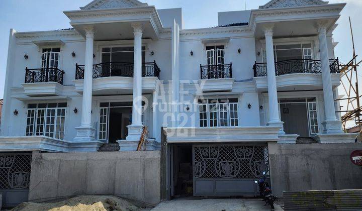 Dijual Brand New White House di Cilandak Jakarta Selatan 1