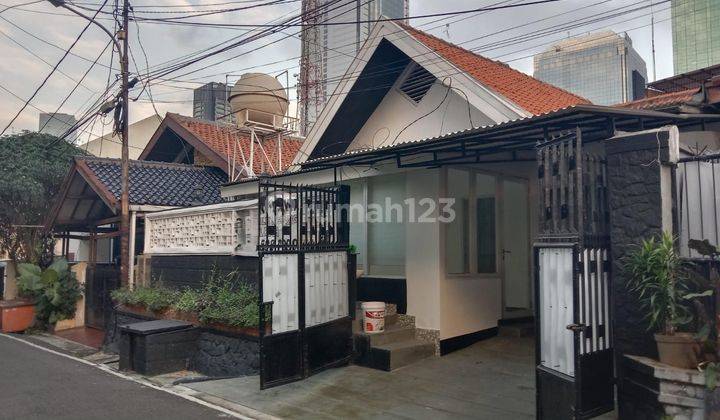 Disewakan Rumah Kantor di Bendungan Hilir, Tanah Abang, Jakarta Pusat 1