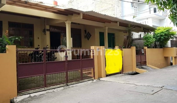 Dijual rumah kost di Pondok Jaya, Pela Mampang, Mampang Prapatan, Jakarta Selatan Dijual rumah kost di Pondok Jaya, Pela Mampang, Mampang Prapatan, Jakarta Selatan