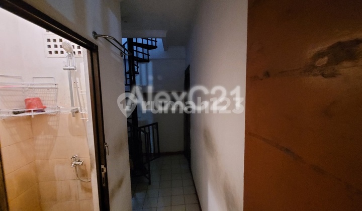 Dijual Rumah Komplek Bintaro Jaya Sektor 5, Pondok Ranji, Ciputat Timur, Tangerang Selatan, Banten  2