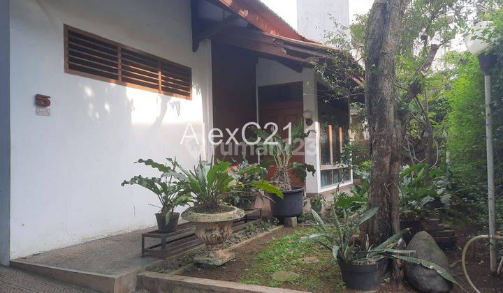 Dijual Rumah di Petamburan, Tanah Abang, Jakarta Pusat 2