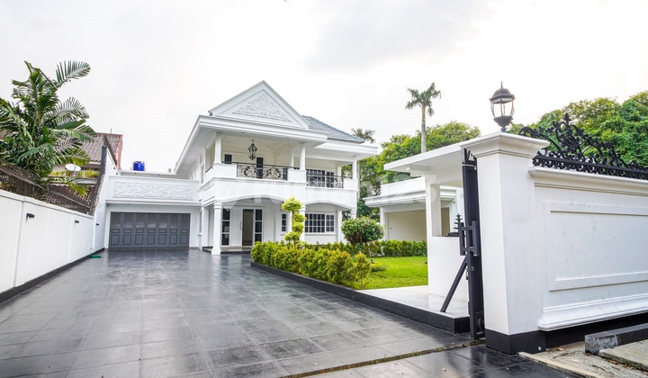 Dijual rumah sultan American classic design, Mampang Prapatan, Jakarta Selatan