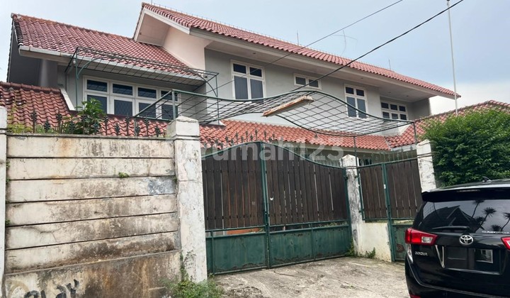 Cheap Sale Spacious House in Lebak Bulus, Cilandak, South Jakarta