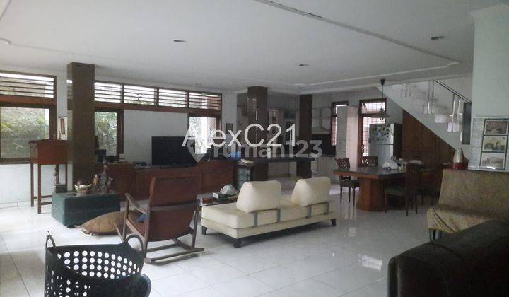 Dijual Rumah di Petamburan, Tanah Abang, Jakarta Pusat 1