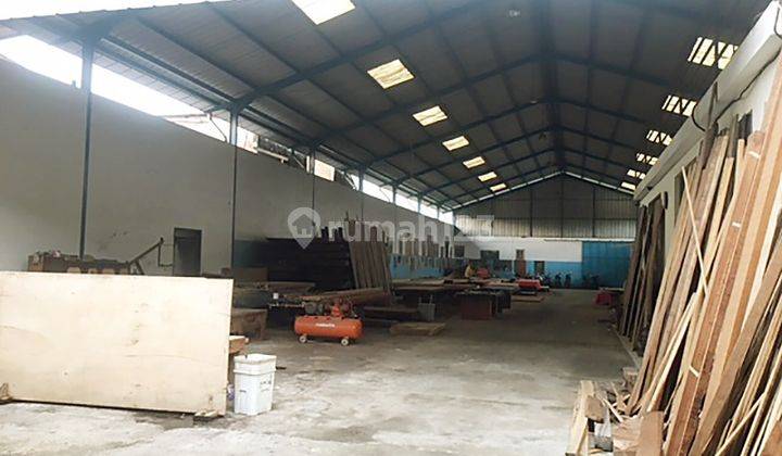 Dijual Lahan Pabrik Pengolahan Kayu SHM di Jalan Caringin Raya 2