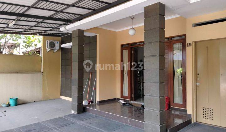 Rumah 2 Lantai SHM Furnished Siap Huni di Batununggal 2