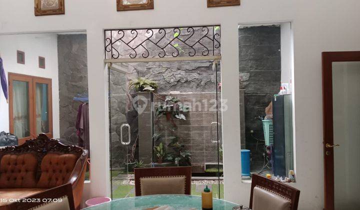 Rumah 2,5 Lantai SHM di Perumahan Istana Kawaluyaan 2