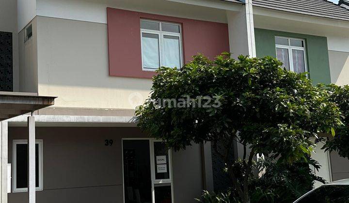 Disewakan Rumah 2 Lantai Cluster Dayana Summarecon Bandung 1