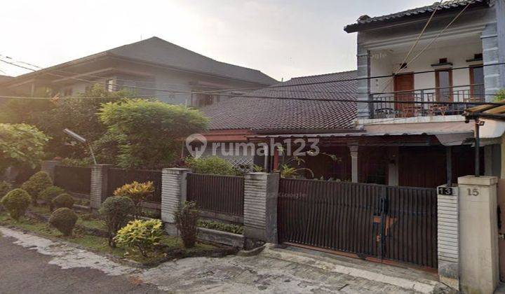 Rumah 2 Lantai Asri Bagus di Daerah Turangga 2