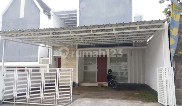 Rumah 2 Lantai Bagus Siap Huni Di Sariwangi Parongpong