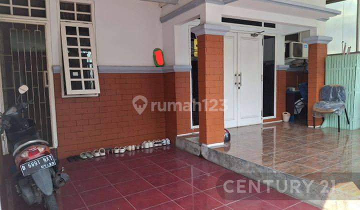 Rumah Cantik Di Griya Loka BSD 1