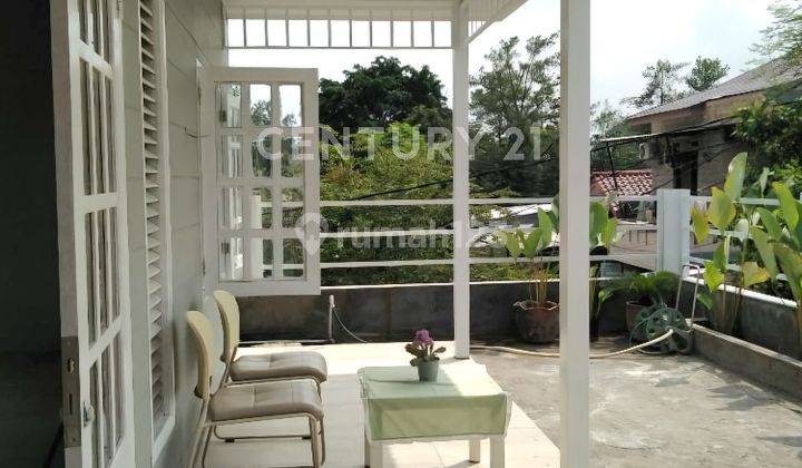 Rumah Cantik 2 Lantai Di Griya Loka BSD Tangerang 2