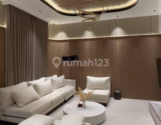 Dijual Cepat Rumah Mewah Milenial Modern 3 Lantai Full Interior Bangunan Baru Plus Kolam Renang Kualitas No 1 di Pinggir Jalan Utama Komplek Housing Kelapa Gading 2