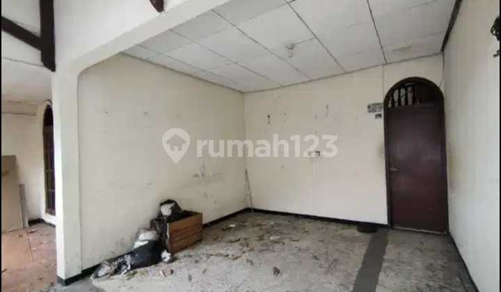  Di jual rumah area kebon jeruk jakarya barat 2