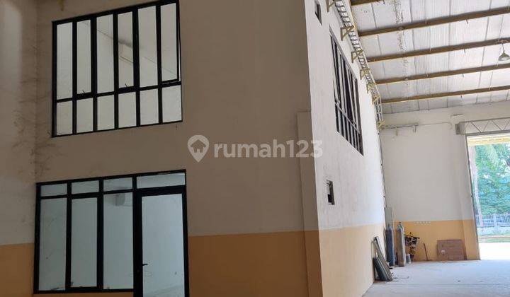 Di sewakan gudang bagus ada kantor  di jakarta timur 1