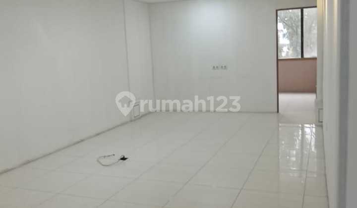 Ruko Mainroad Laswi 3 Lantai Lokasi Strategis  3