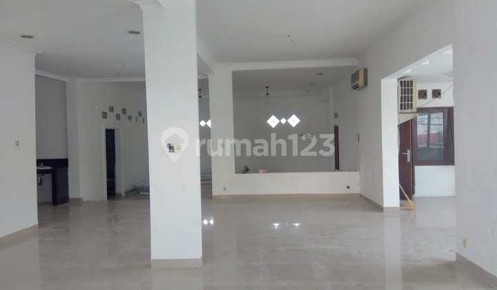 Ruang Usaha Sayap Pelajar Pejuang Lokasi Strategis 3
