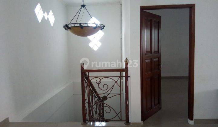 Ruang Usaha Sayap Pelajar Pejuang Lokasi Strategis 11